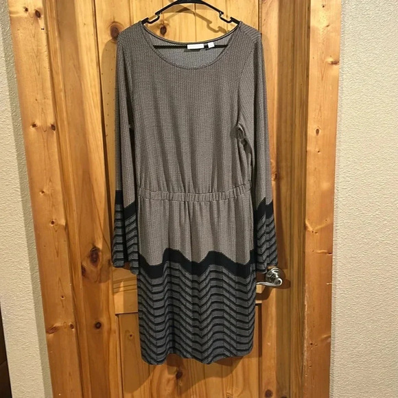 New York & Company Stretch Women’s Long Sleeve Elastic Waist Dress - Picture 1 of 5